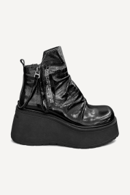 Ghete cu platformă din piele lăcuită MGZ-85-3833