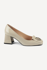 Pantofi cu toc drept din piele lacuita ADL-1602-25-bej