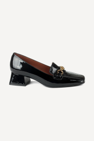 Pantofi cu toc gros din piele lacuita SY-28025