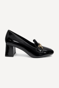 Pantofi cu toc mediu din piele lăcuită SY-28501
