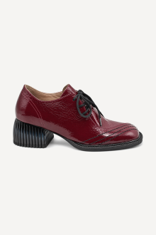 Pantofi cu toc mediu din piele lăcuită MGZ-90-308-bordeaux